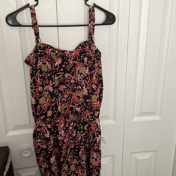 Cherokee floral Print Jumpsuit Sz M/L Black Multicolored - Picture 11 of 14